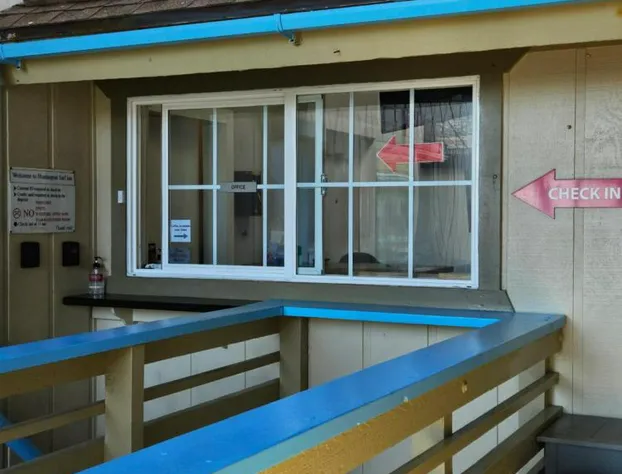 Huntington Surf Inn hotel detail image 4