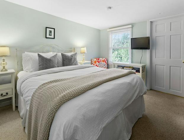 The Parsonage Inn hotel detail image 4