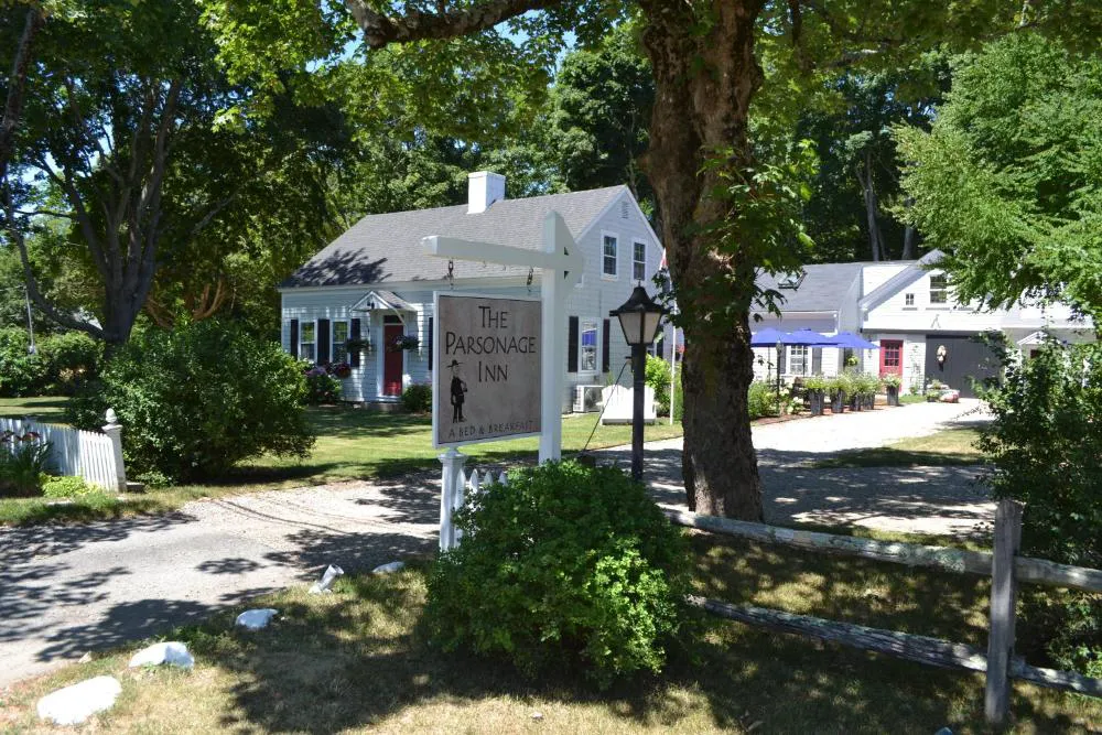 The Parsonage Inn hotel hero