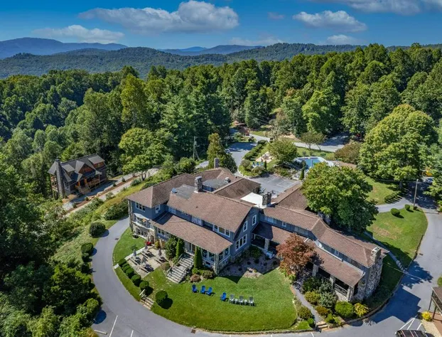 Echo Mountain Inn hotel detail image 1