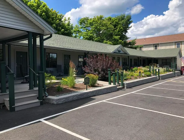 Island Place hotel detail image 1