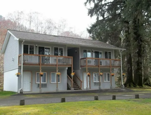 Rain Forest Resort Village hotel detail image 2