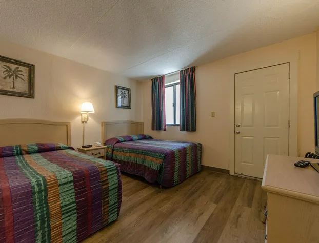 Royal Hawaiian Motel hotel detail image 2