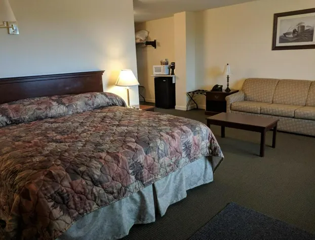 Rangeley Saddleback Inn hotel detail image 3