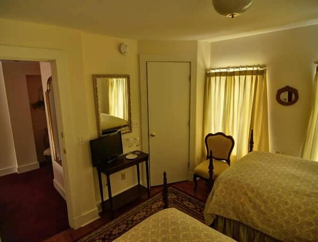 RiverWood Inn hotel detail image 4