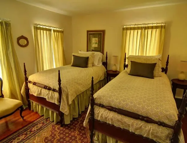 RiverWood Inn hotel detail image 3