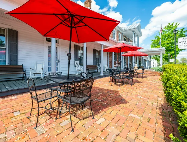 Wayside Inn hotel detail image 1