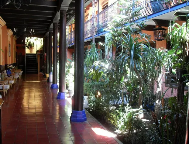 Hotel La Casona hotel detail image 1