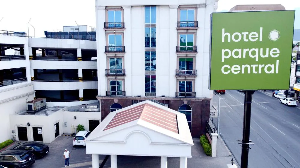 Hotel Parque Central Monterrey hotel hero