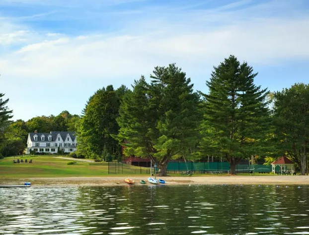 Inn at Pleasant Lake hotel detail image 4