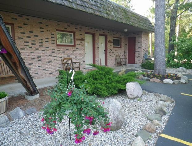 Red Moose Lodge hotel detail image 2