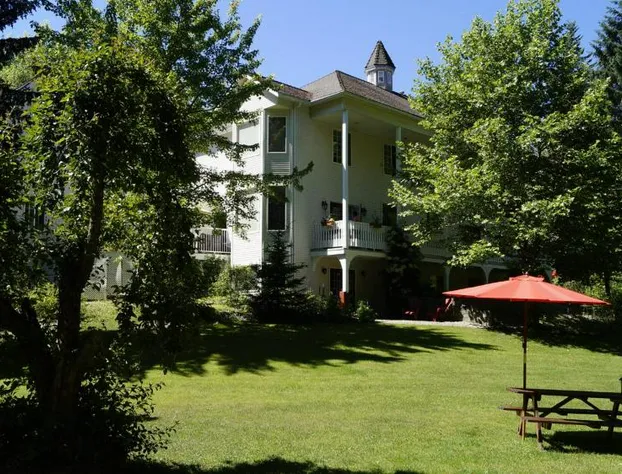 The Inn at the Ninth Hole B&B hotel detail image 1