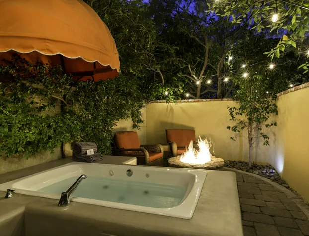 Lucille Palm Springs hotel detail image 4