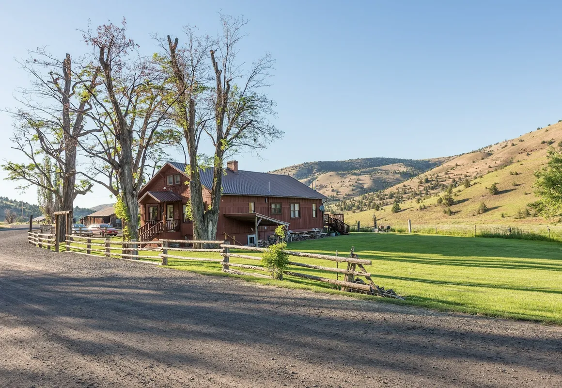 Wilson Ranches Retreat hotel hero