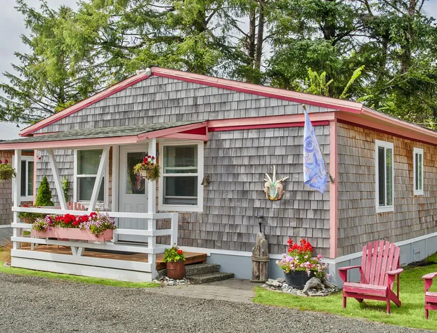 Ocean Spray Beach Resort hotel detail image 4