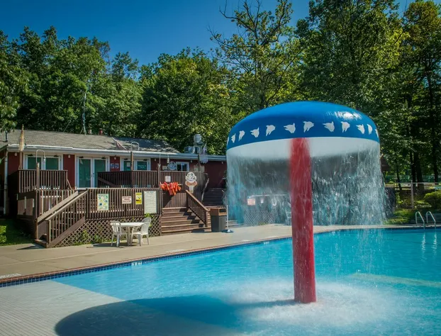 PA Dutch Country RV Resort - Caravan Park hotel detail image 2