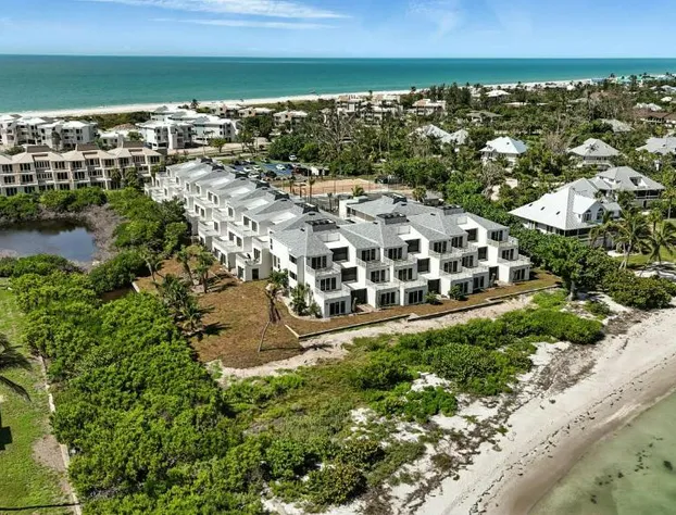 Lighthouse Resort and Club hotel detail image 2