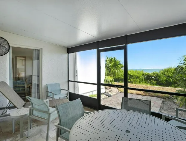 Lighthouse Resort and Club hotel detail image 2