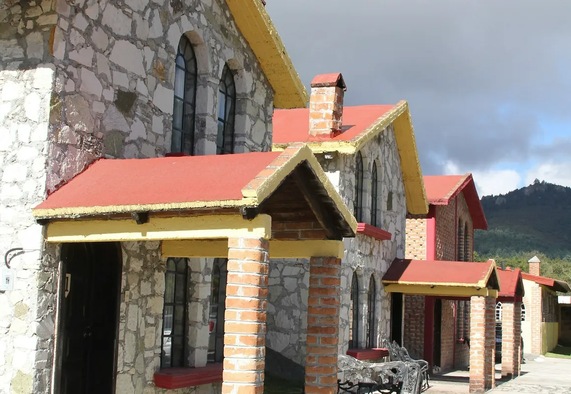 Hotel Real de San Antonio hotel hero