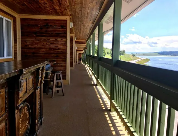 Lake View Suites hotel detail image 3