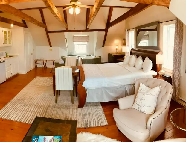 Treadwell Inn hotel detail image 4