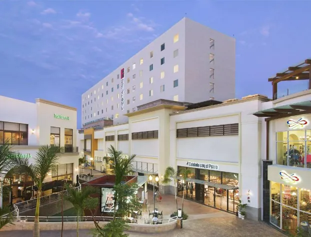 Fiesta Inn Puerto Vallarta Isla hotel detail image 2