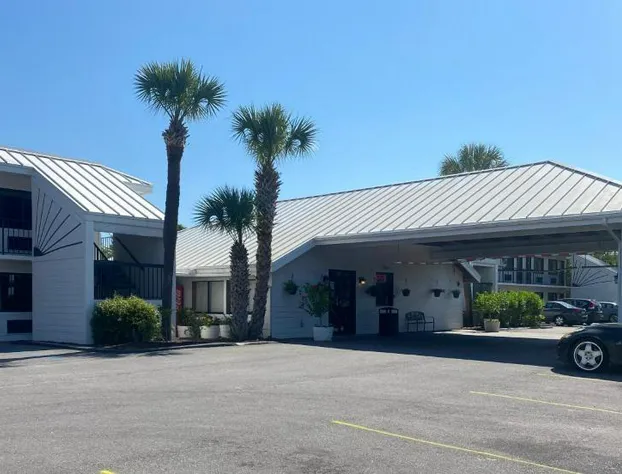 Village Inn Destin hotel detail image 2