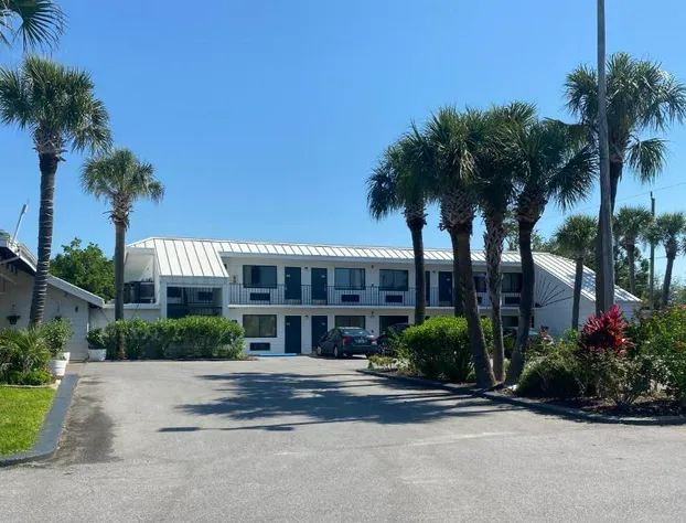 Village Inn Destin hotel detail image 4