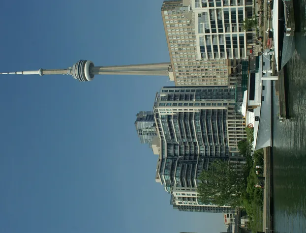 Making Waves Boatel hotel detail image 1