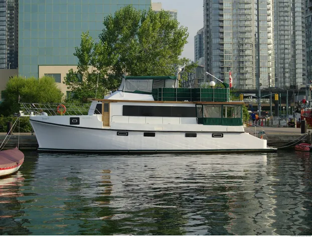 Making Waves Boatel hotel detail image 2