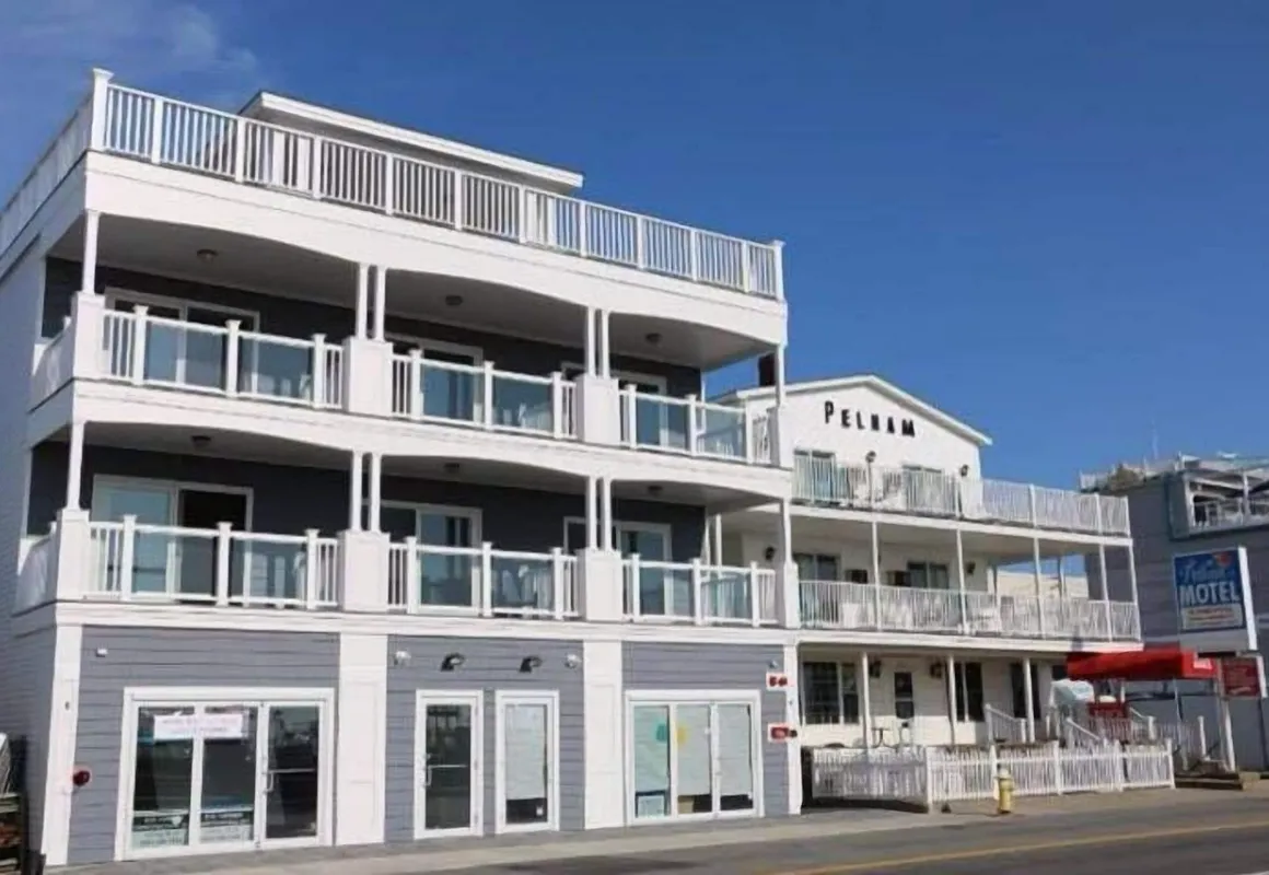 The Pelham Resort Motel hotel hero