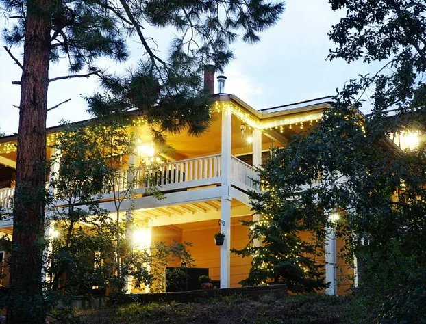 Sheridan House Inn - Adult Only hotel detail image 2