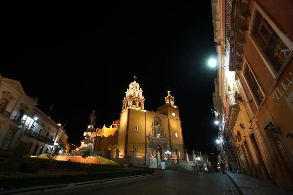 1850 Hotel Boutique hotel hero