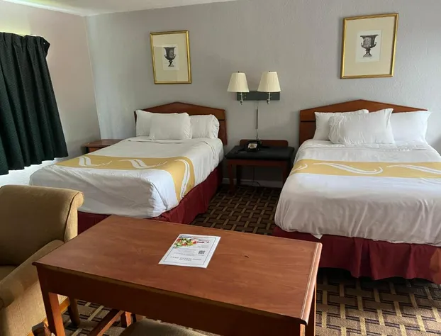 Budget Inn hotel detail image 4