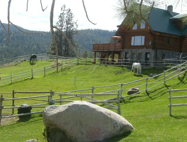 Wildhorse Mountain Guest Ranch hotel detail image 2