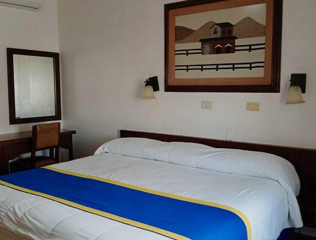 Hotel Sierra Gorda hotel detail image 4