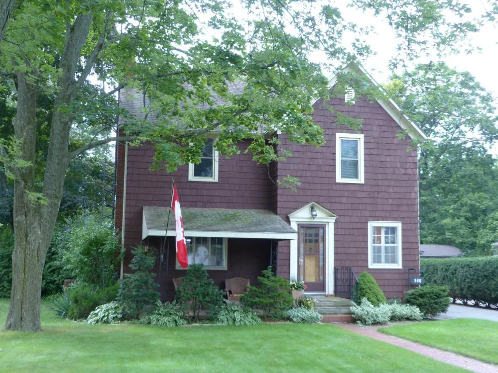 Cedar Cottage B&B hotel hero