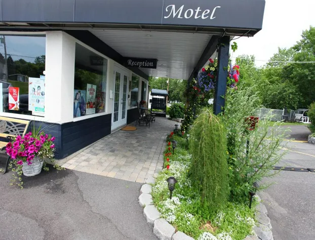 Motel Parc Beaumont Inc. hotel detail image 3