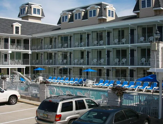 Fleur De Lis Beach Motel hotel detail image 1