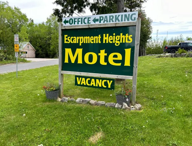 Escarpment Heights Motel hotel detail image 3