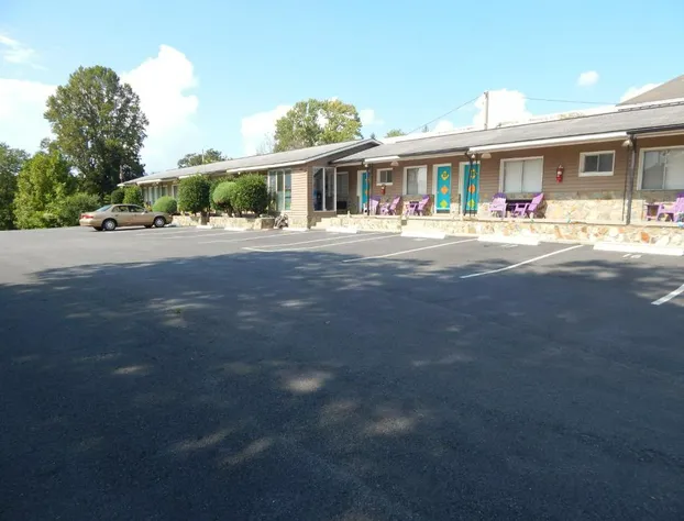 Sunset Motel hotel detail image 1