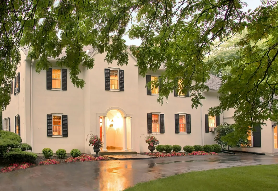 10 Fitch Luxurious Romantic Inn hotel hero