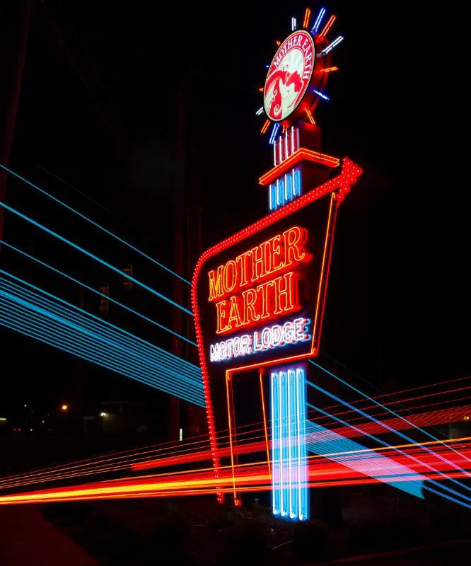 Mother Earth Motor Lodge hotel hero