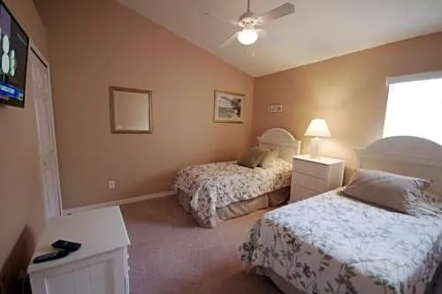 Minnie's Marvel hotel detail image 1