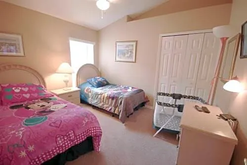 Minnie's Marvel hotel detail image 4