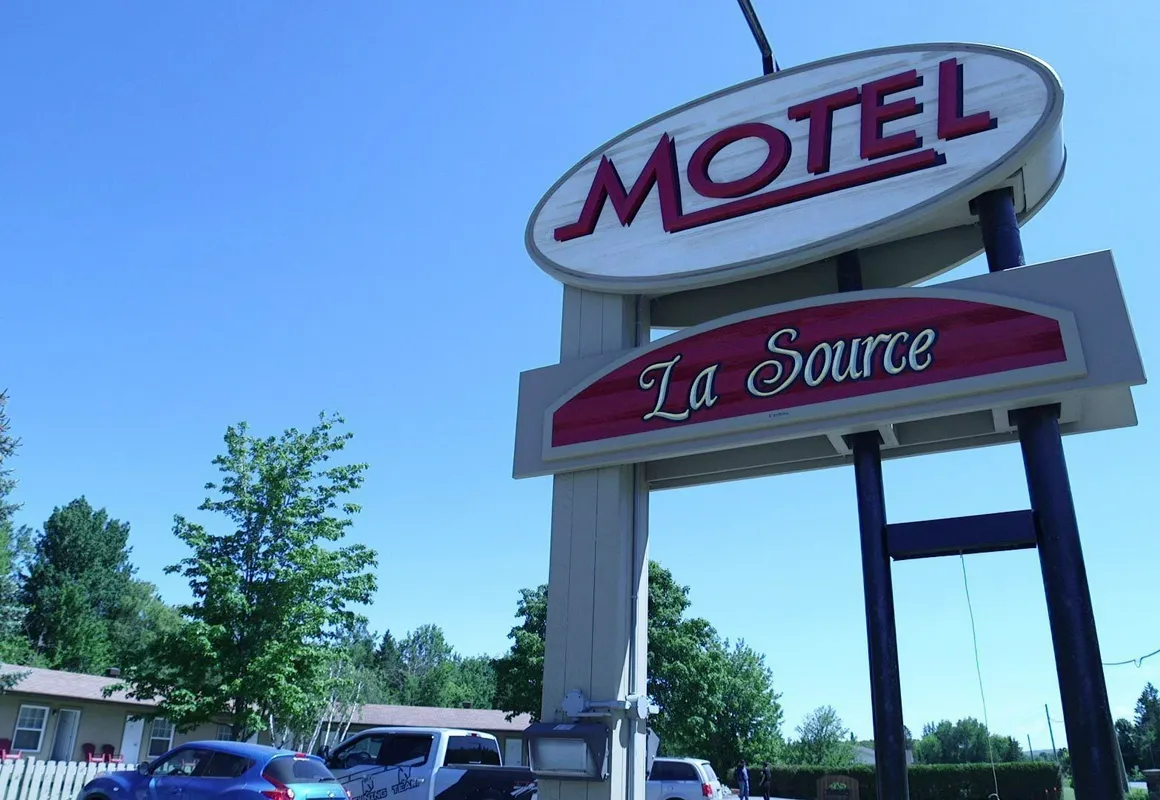 Motel La Source hotel hero