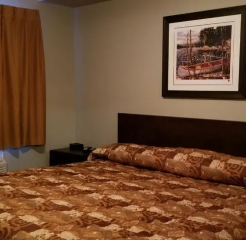 Alberta Beach Inn and Suites hotel detail image 4