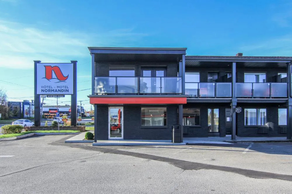 Hôtel-Motel Normandin Alma hotel hero
