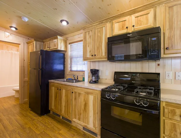 Sunset Lakes RV Resort hotel detail image 3