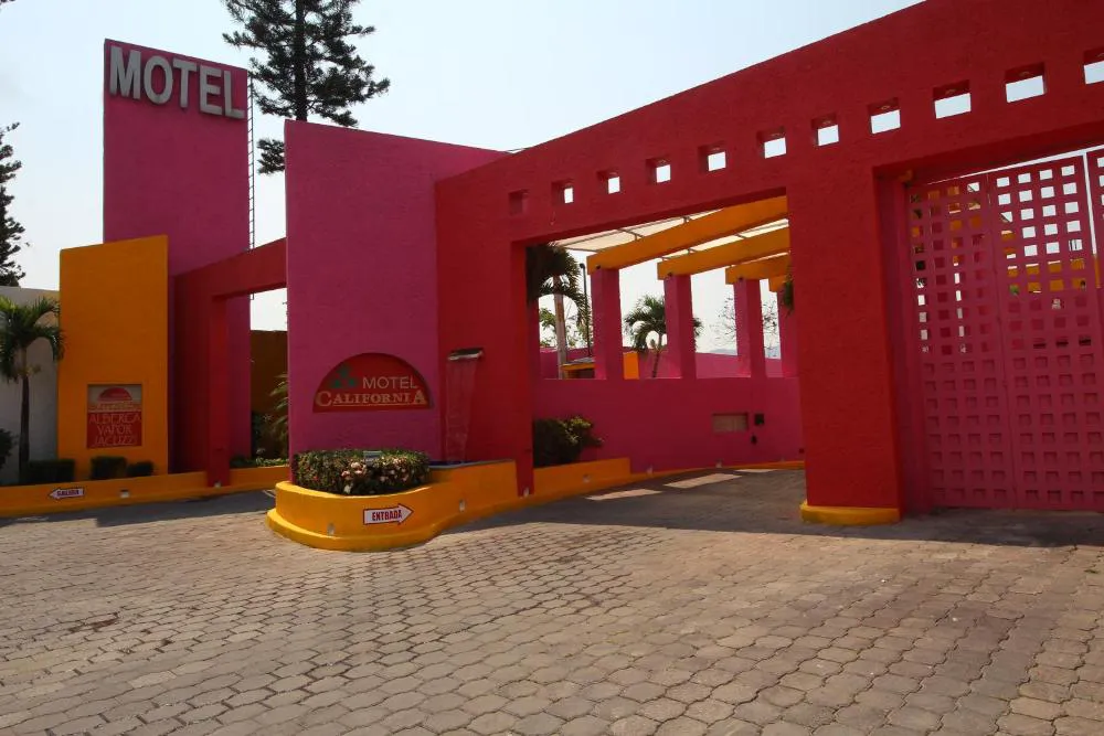 Motel California hotel hero